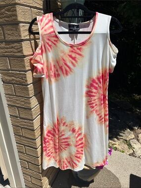 Cold-Shoulder Tie-Dye Mini Dress - Pink & Cream